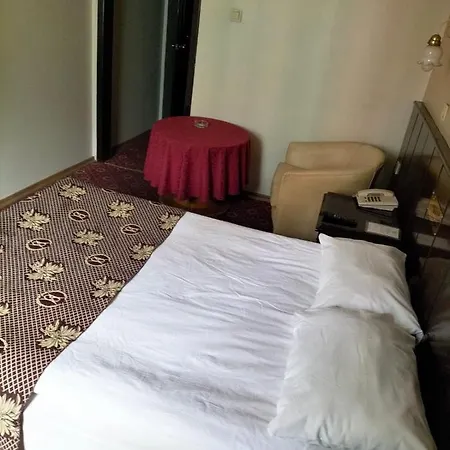 Hotel Spor 2*